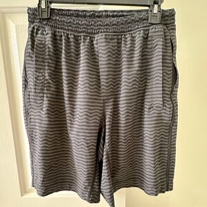 Lululemon shorts with liner